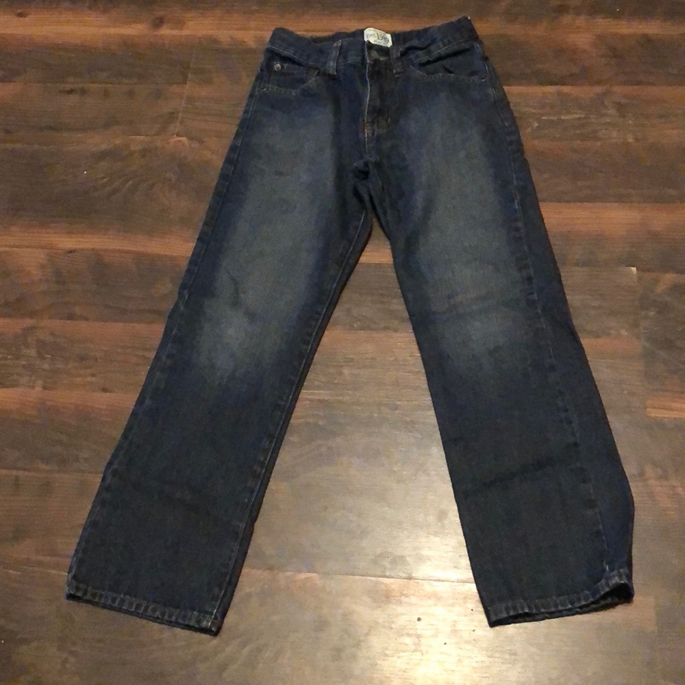 Boys children place size 10